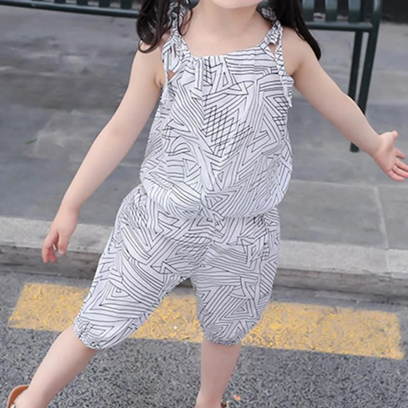 2-piece Geometric Pattern Tops & Shorts for Toddler Girl