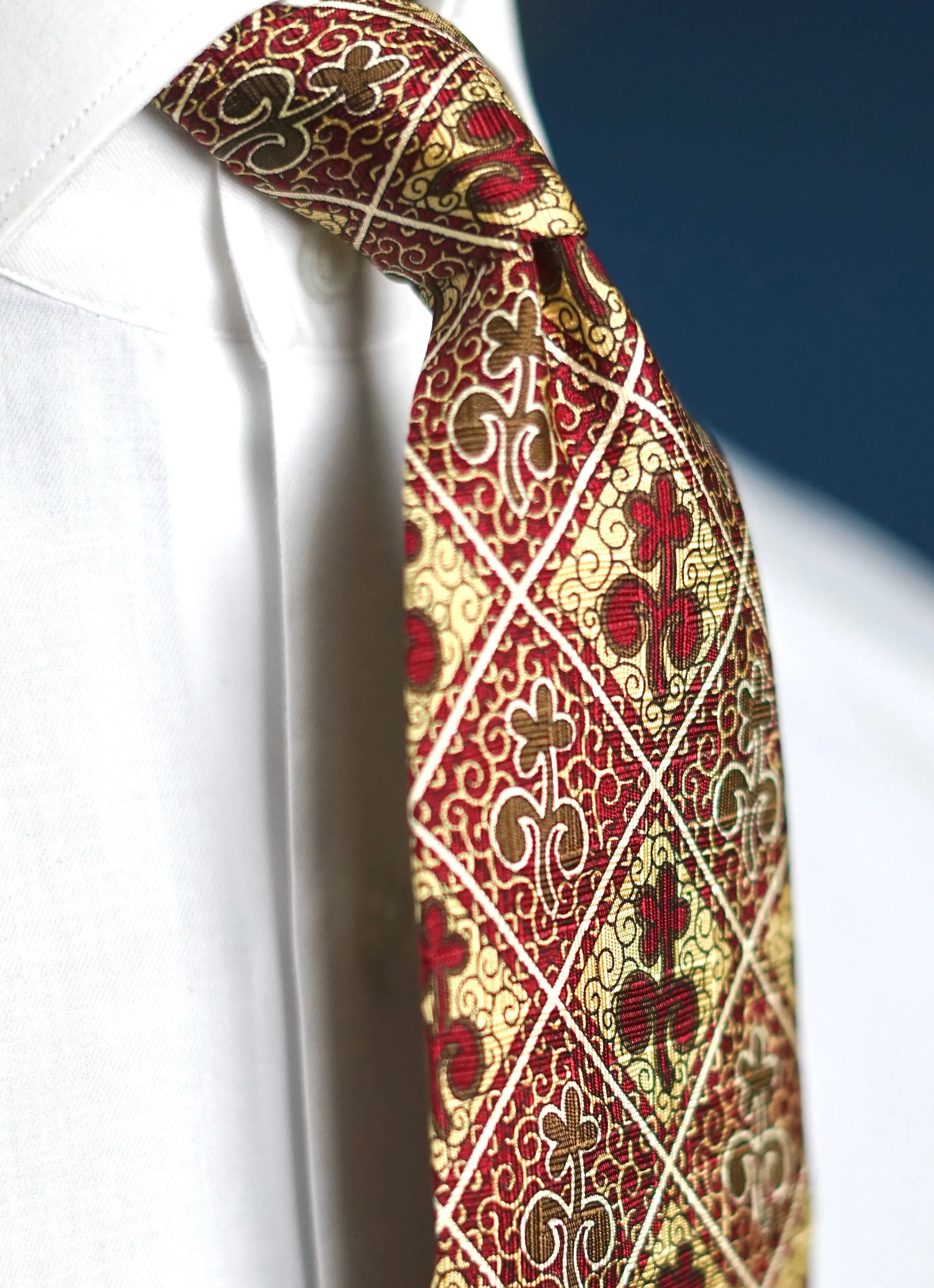 Arabesca Vintage Tie