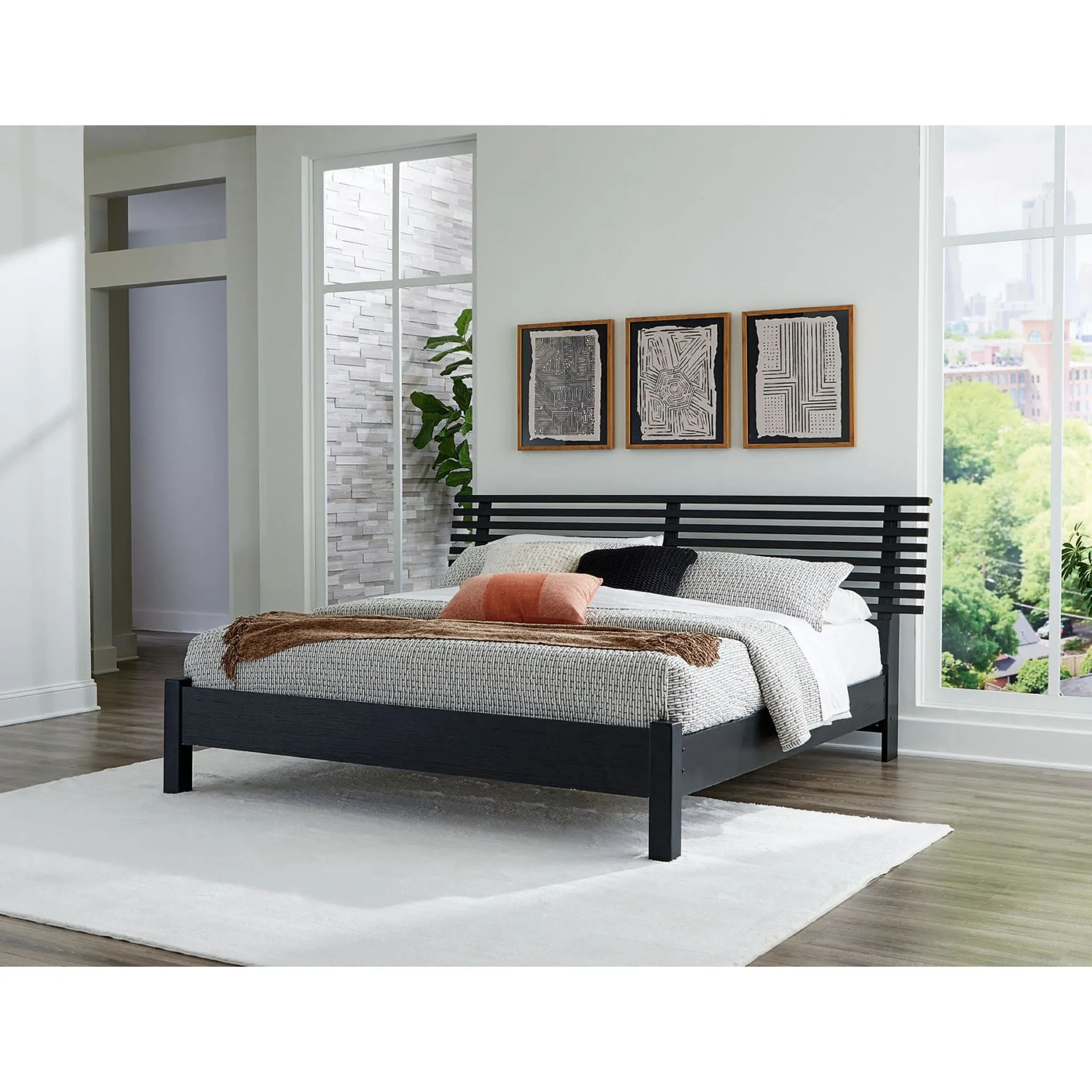 Danziar Slat Platform Bed