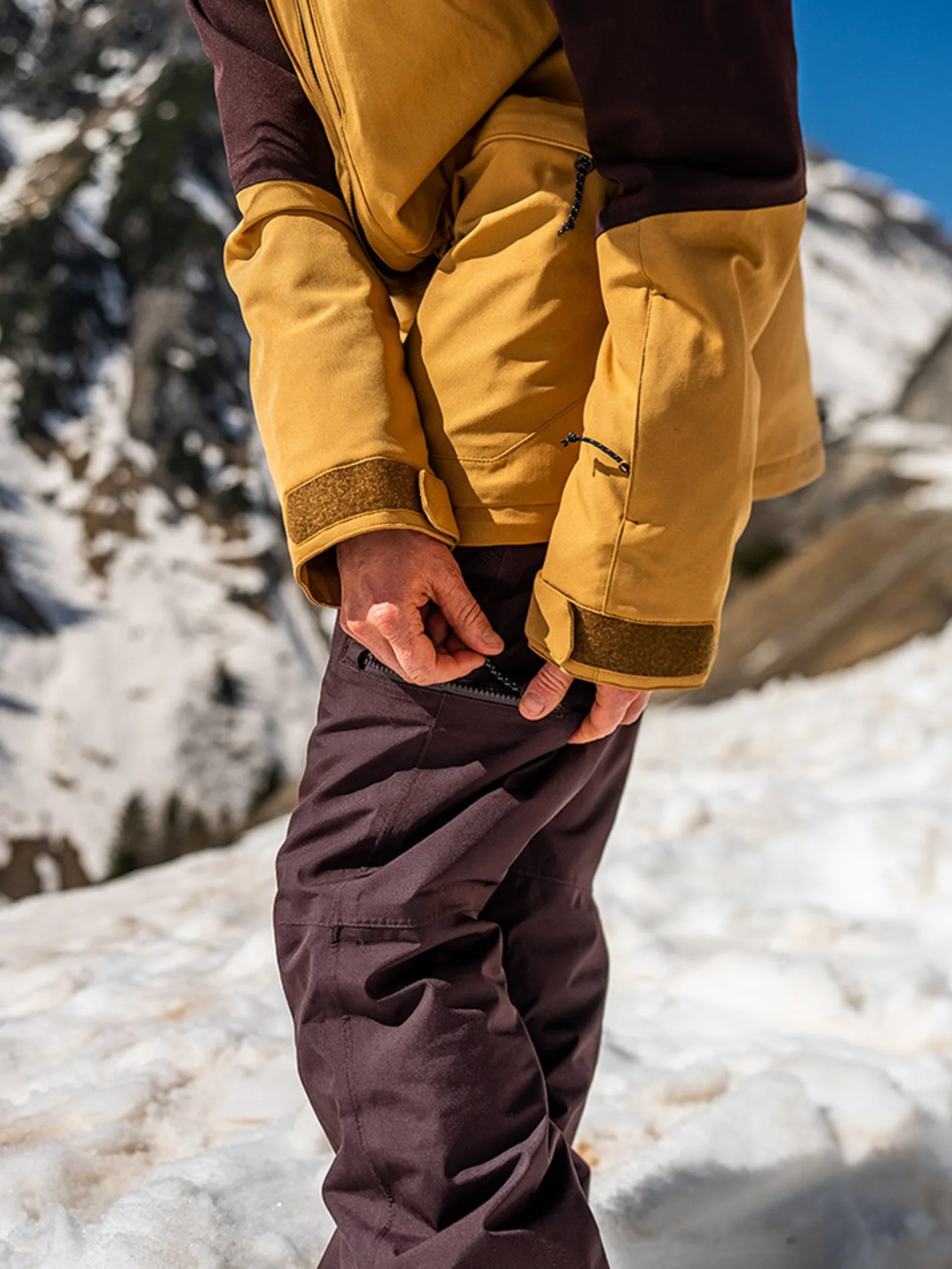 Knox Insulated Gore-Tex Trousers - Black Plum