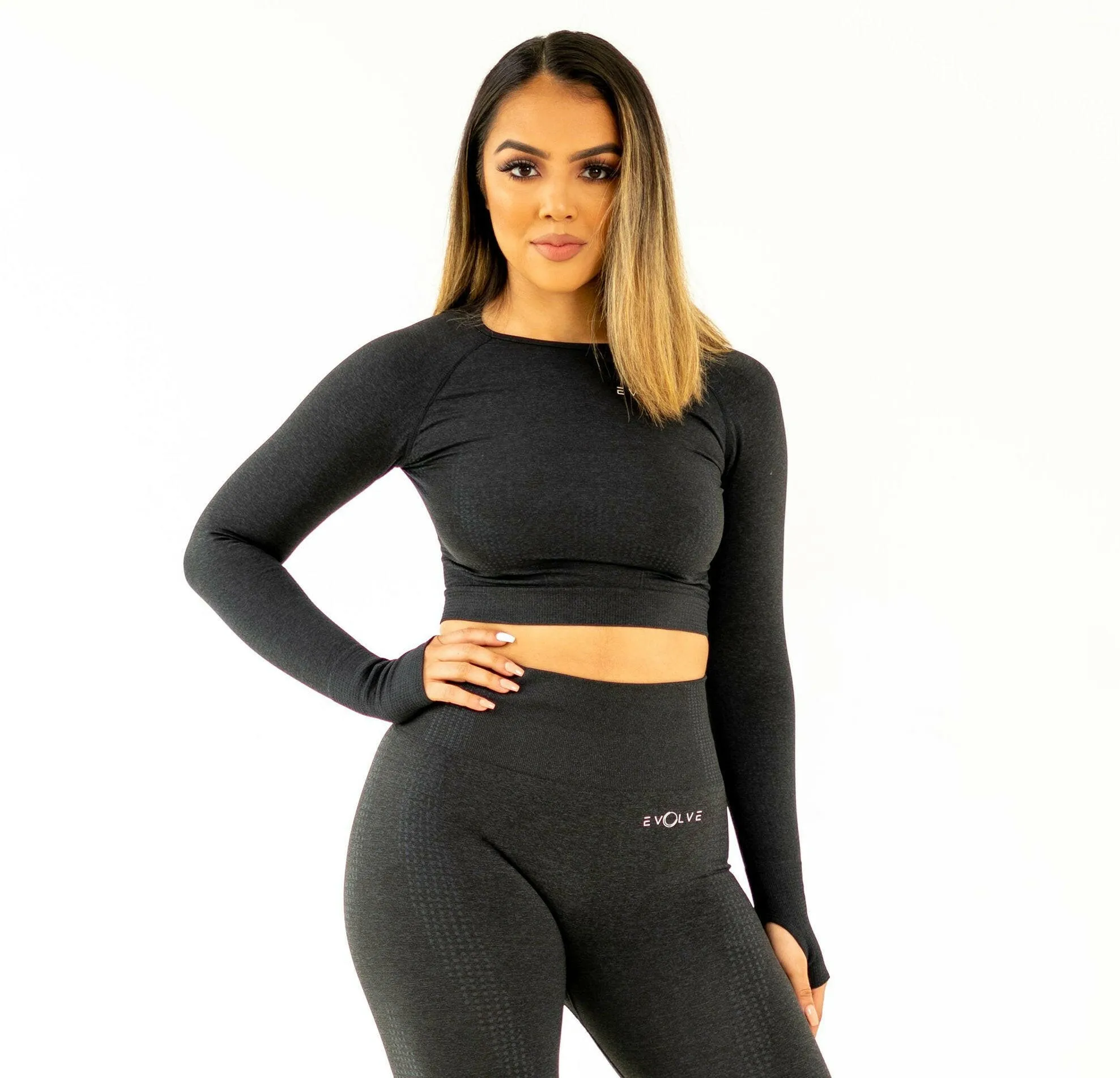 Marvel Seamless LS Crop Top - Black