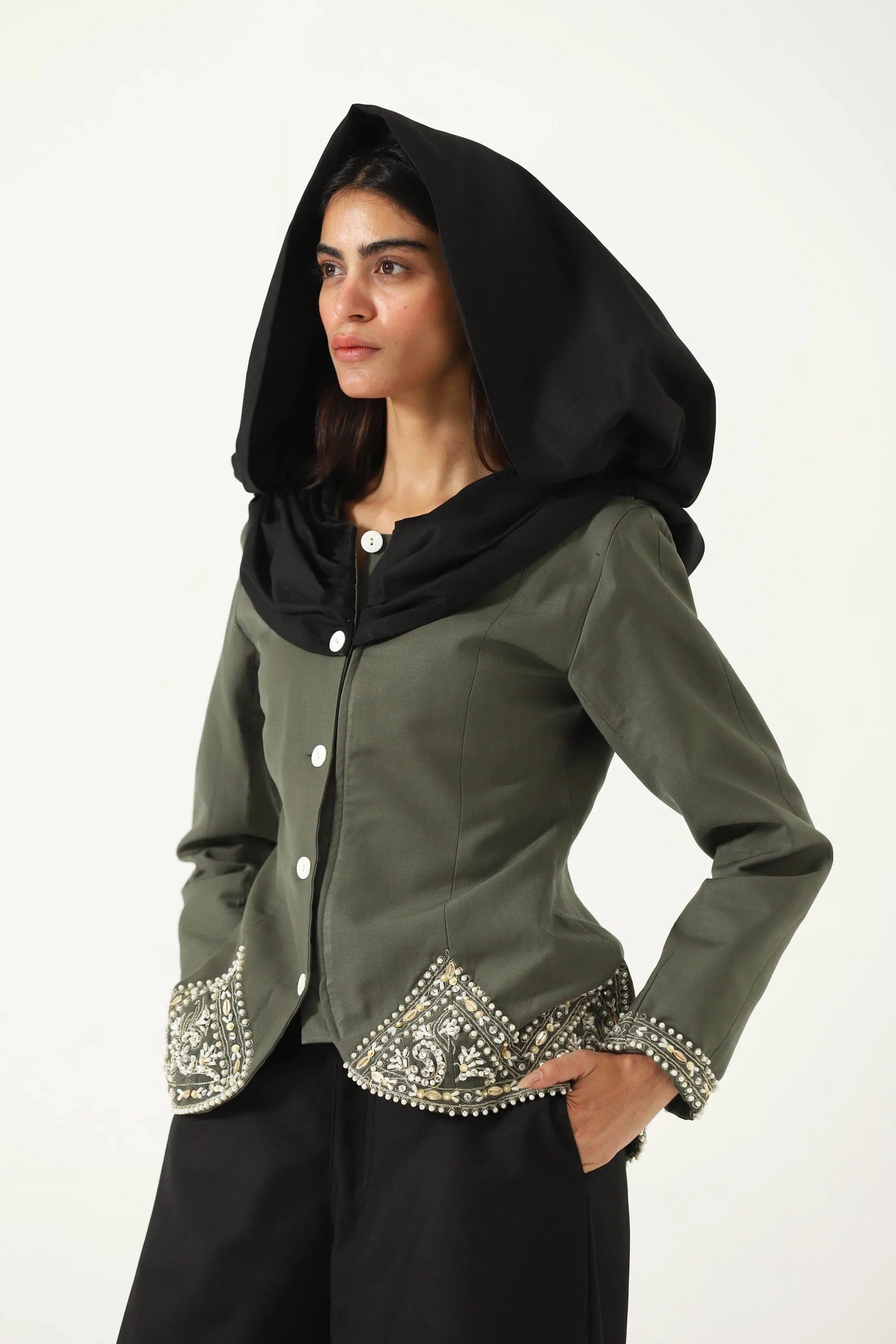 OLIVE GREEN EMBROIDERED JACKET