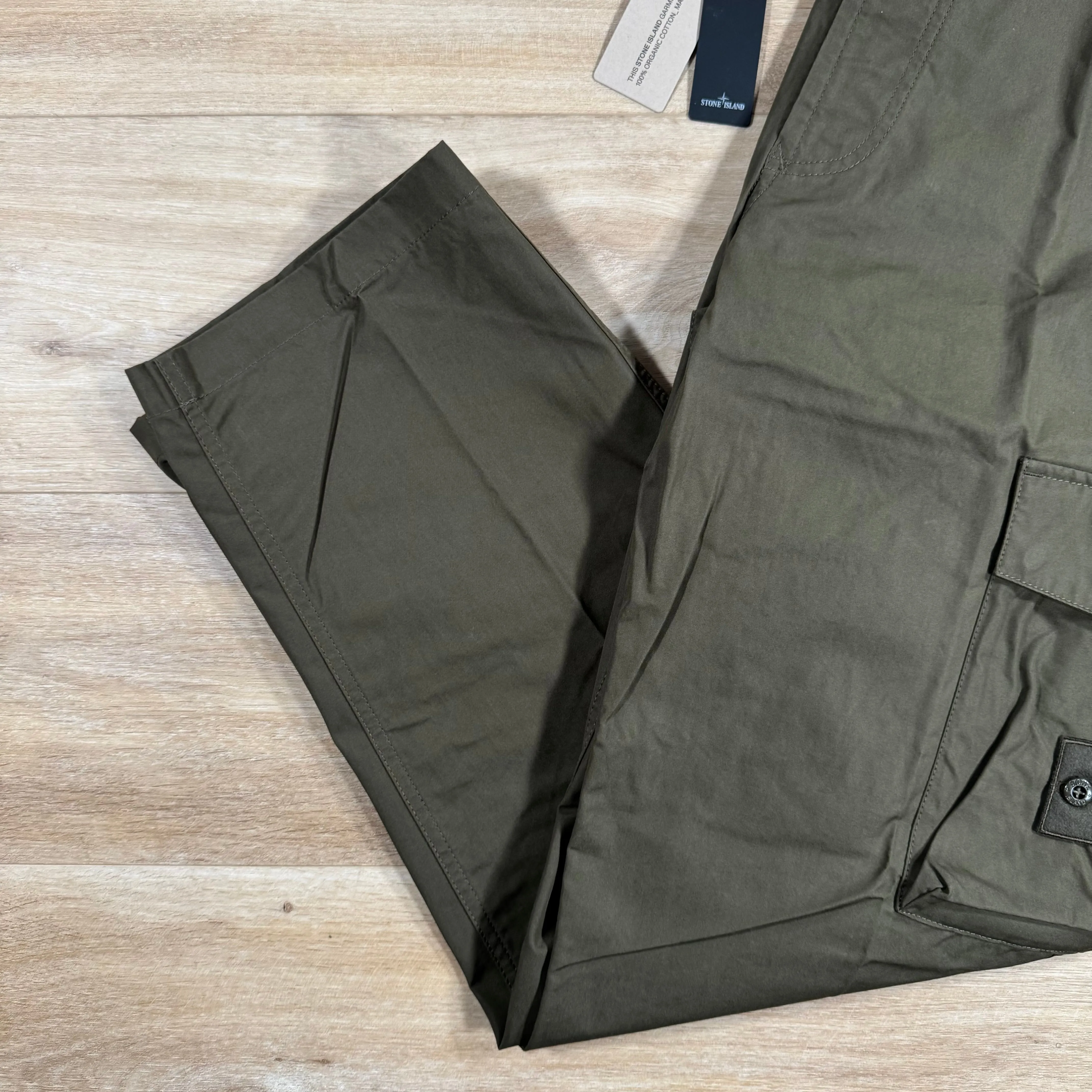 Stone Island Weatherproof Canvas Ghost Cargo Trousers in Military Green